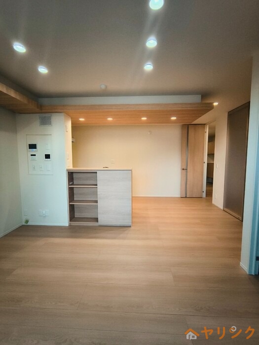 Century Grove 守山の居間写真
