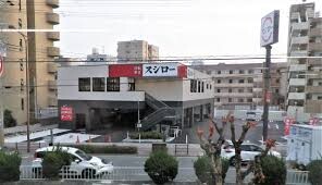 飲食店　スシロー 木川東店（飲食店）まで210m