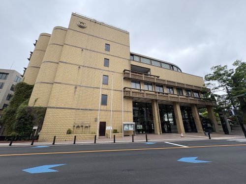 役所　逗子市役所（役所）まで371m