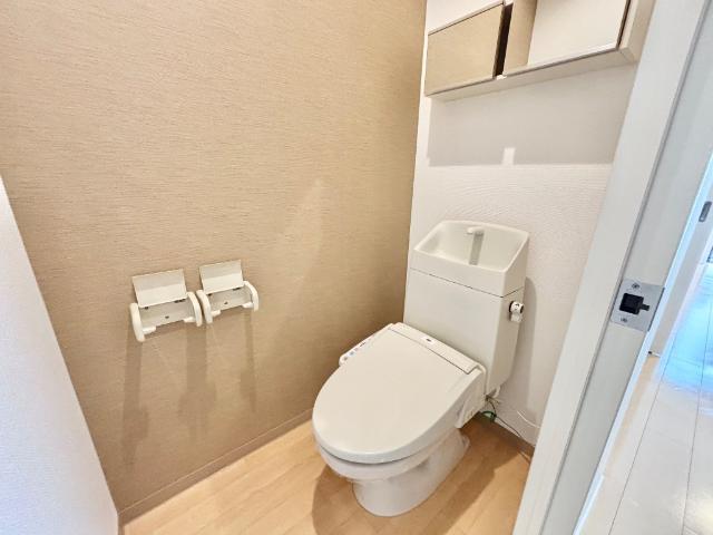 トイレ　トイレもきれいです
