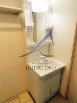 洗面設備　洗面台です。