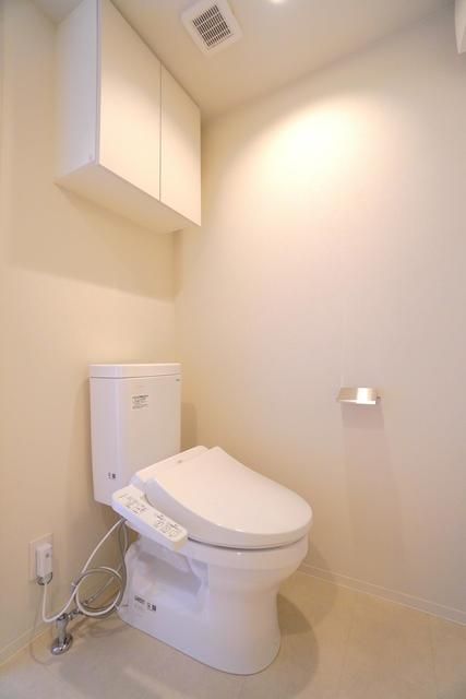 トイレ　清潔感のあるトイレです