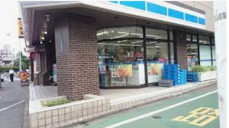コンビニ　ローソン 新宿一丁目店（コンビニ）まで229m