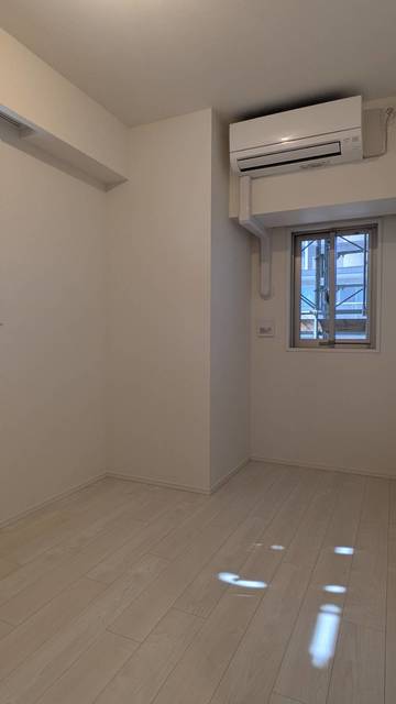 スプランディッド新金岡の居間写真