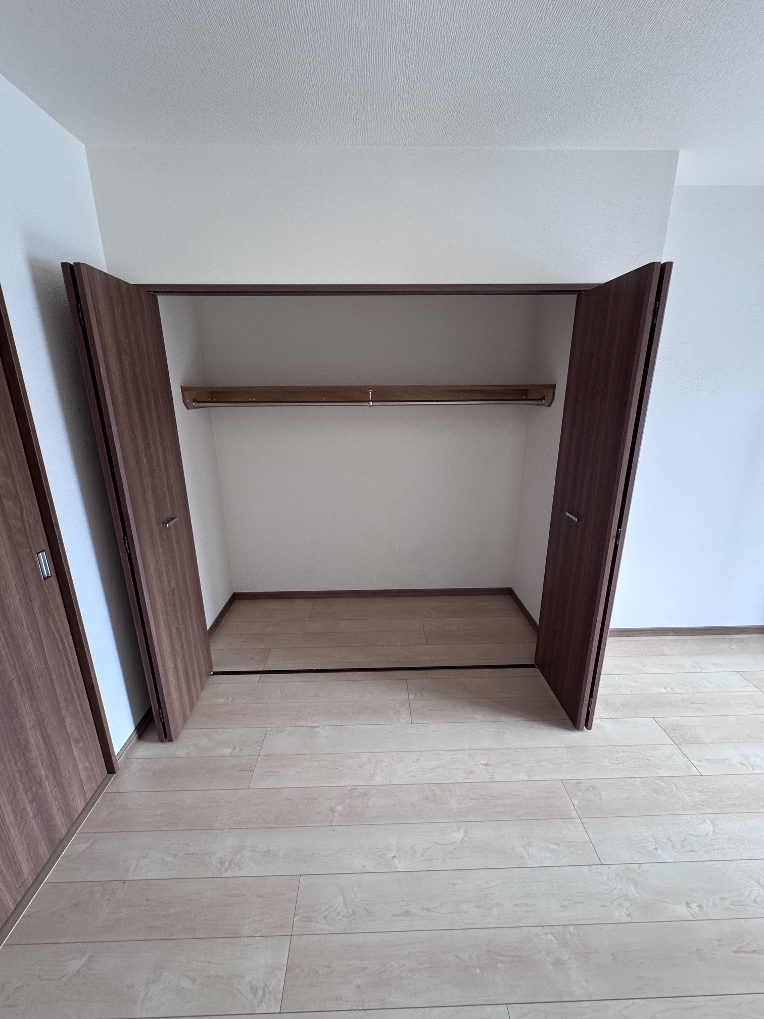 収納　大きな荷物も楽々収納。大型クローゼット。