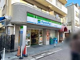 コンビニ　ファミリーマート 戸越銀座駅西店（コンビニ）まで470m