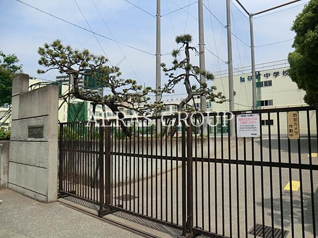 中学校　江東区立砂町中学校（中学校）まで504m