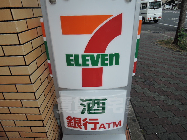 コンビニ　セブンイレブン　京都烏丸高辻店（コンビニ）まで130m