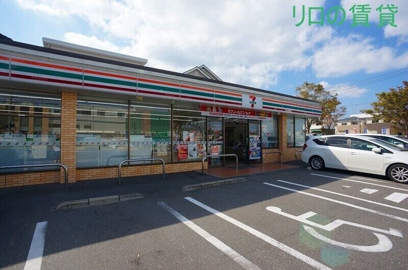 コンビニ　セブンイレブン春日一の谷4丁目店（コンビニ）まで1518m