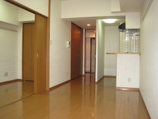 エルシャトーの居間写真