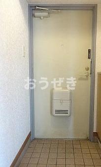 玄関　※同仕様参考写真