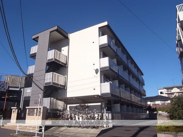 レオパレスYOSHIKOの外観写真
