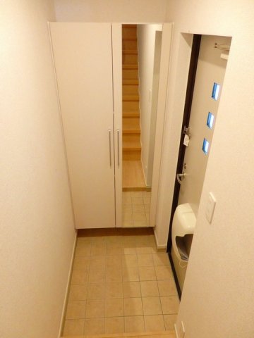 玄関　ゆったりとした玄関です