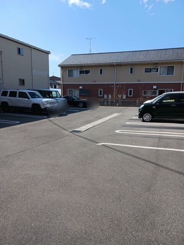 駐車場　駐車場完備です