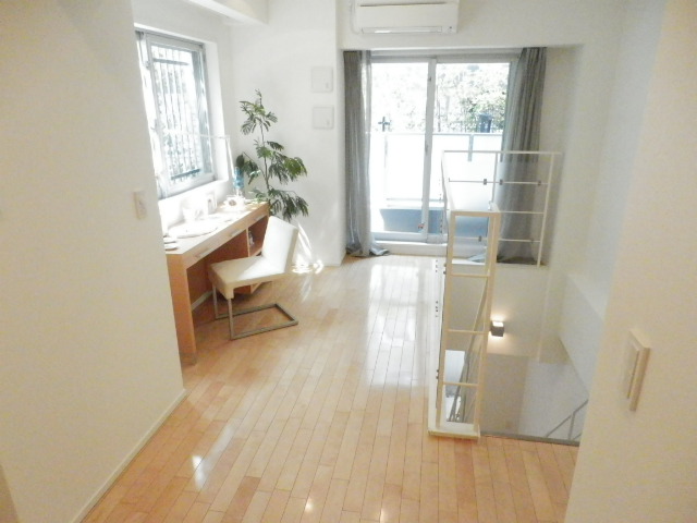 居室・リビング　居室