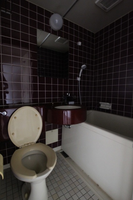 バス・シャワールーム