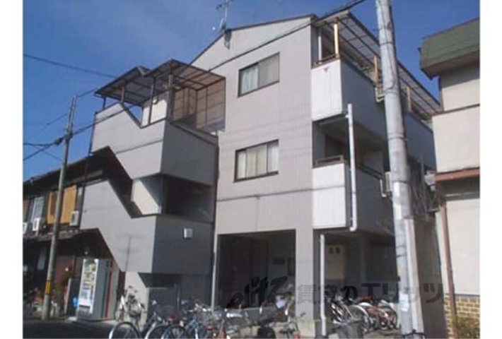 京都市北区紫竹西南町のマンションの建物外観