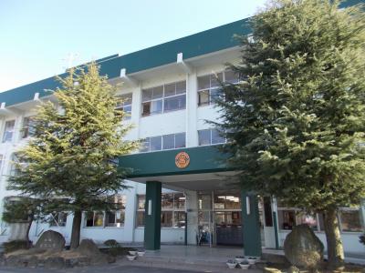 【ダイアパレス新居浜の小学校】