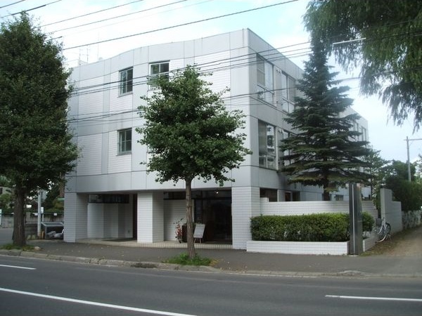 北海道札幌市中央区南四条西１８（マンション）の賃貸物件の外観