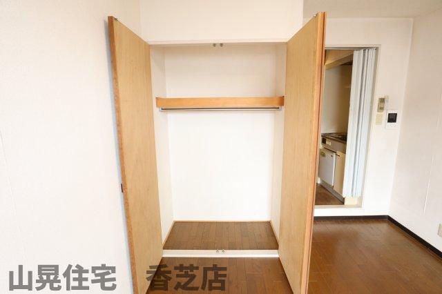 【香芝市旭ケ丘のマンションの収納】