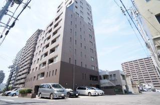 高松市錦町のマンションの建物外観