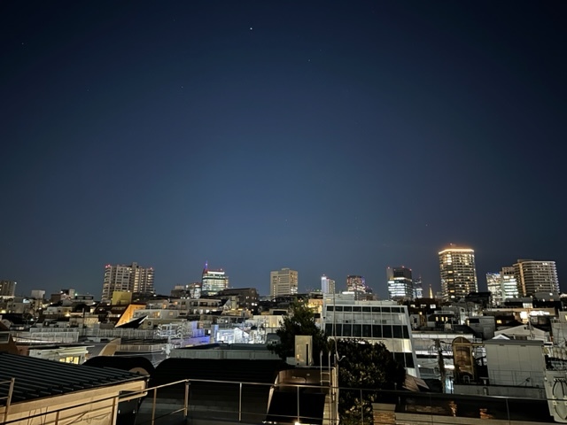 眺望　★屋上テラスからの夜景です★