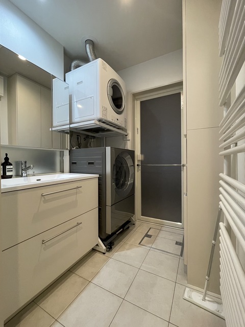 その他　★脱衣所にはガス衣類乾燥機やタオルウォーマーあり★