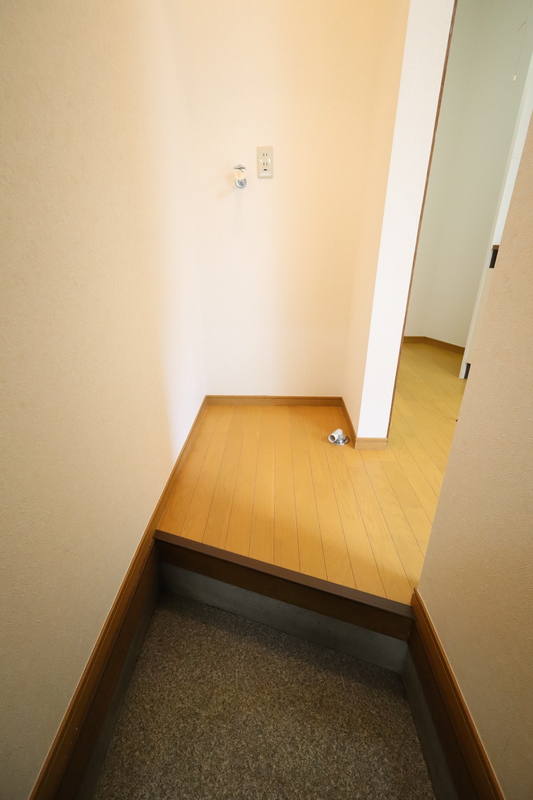 【サングリエ所沢の玄関】
