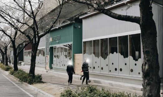 ショッピングセンター　SAKUMACHI商店街（ショッピングセンター）まで800m