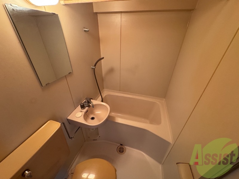 バス・シャワールーム