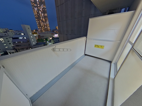バルコニー　※他部屋の写真です。
