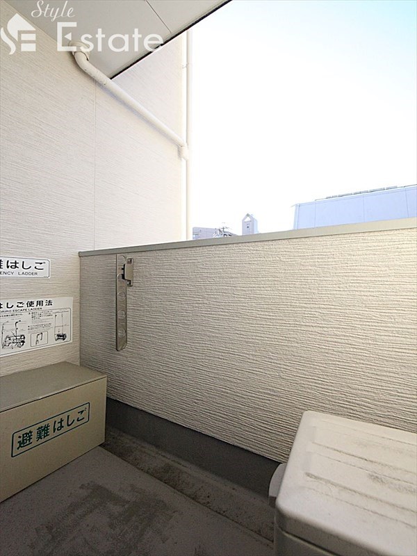 バルコニー　バルコニー