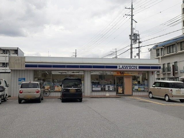 コンビニ　ローソン彦根後三条店様（コンビニ）まで710m