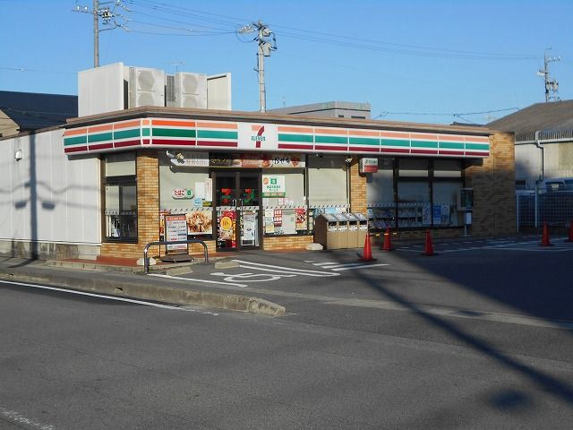 コンビニ　セブンイレブン 岡崎大樹寺店（コンビニ）まで300m