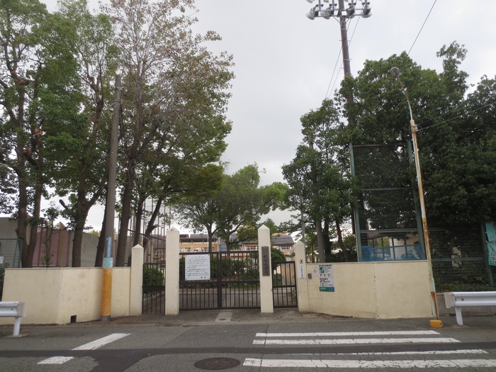 小学校　杭瀬小学校（小学校）まで308m