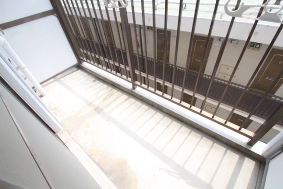 バルコニー　※別部屋の写真です