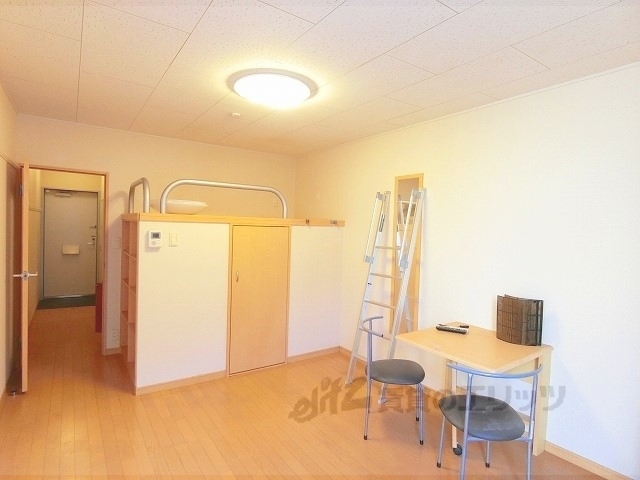 居室・リビング　洋室