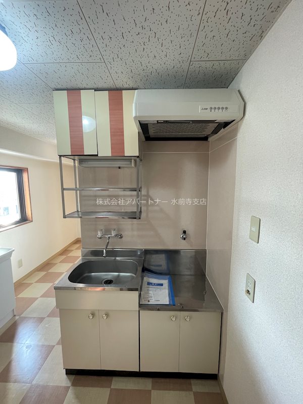 キッチン　２口ガスコンロ置けます！