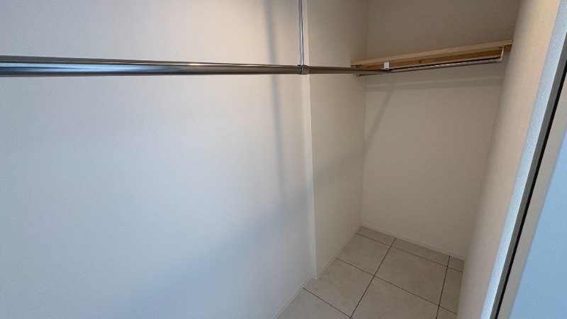 収納　ウォークインクローゼット
