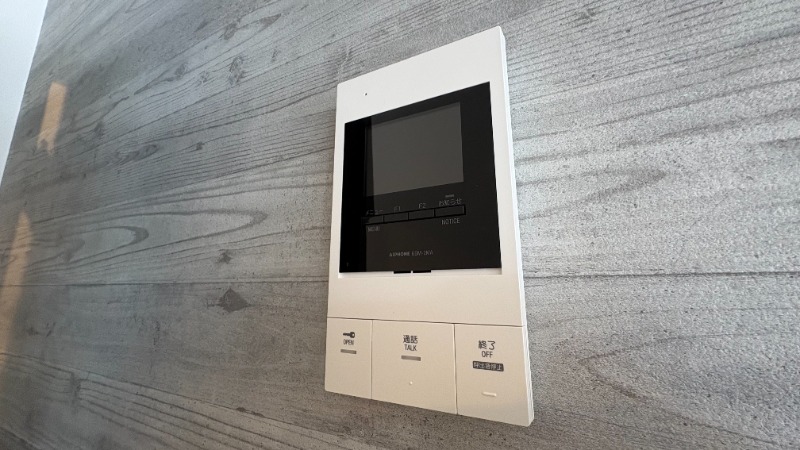 セキュリティ　モニター付きインターホン