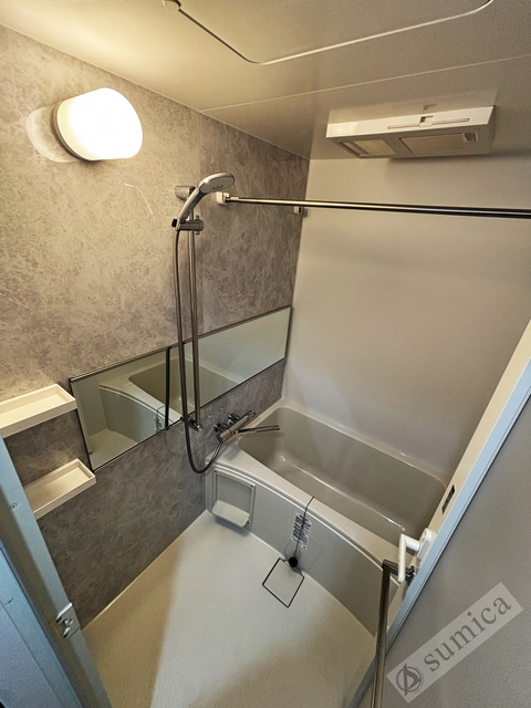 バス・シャワールーム　ゆったりお寛ぎください♪♪