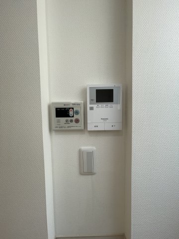 セキュリティ　モニタ付インターホンです。