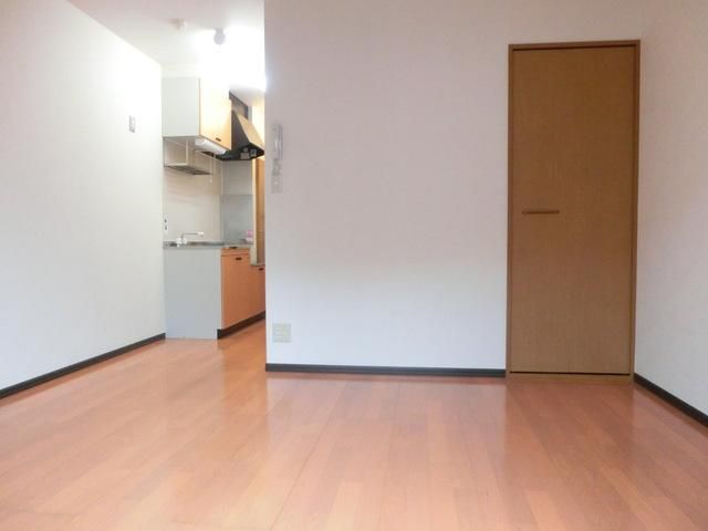 その他　窓側から見たお部屋