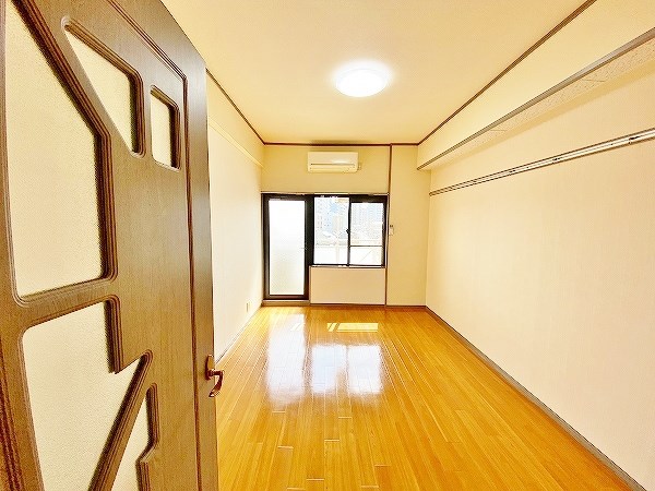 居室・リビング　★洋室7.5帖★(クロス現状優先)