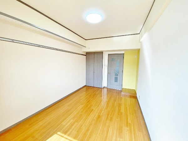 その他部屋・スペース　★洋室7.5帖★(クロス現状優先)