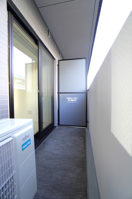 バルコニー　※写真は同タイプ住戸です。