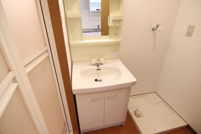 洗面設備　※別室の参考写真の為、現況優先です。