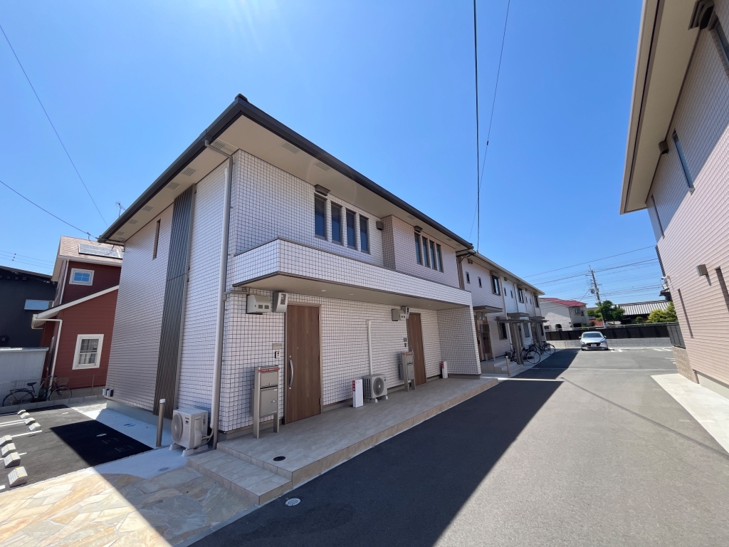 CASA ERBENの外観写真