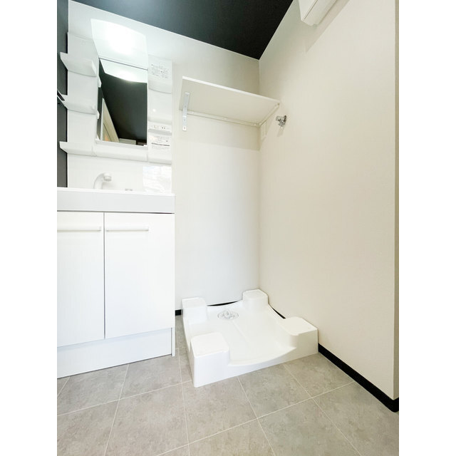 その他部屋・スペース　明るい色調の室内です