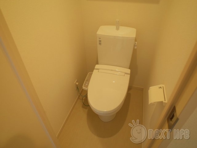 トイレ　リブリフローラルコート